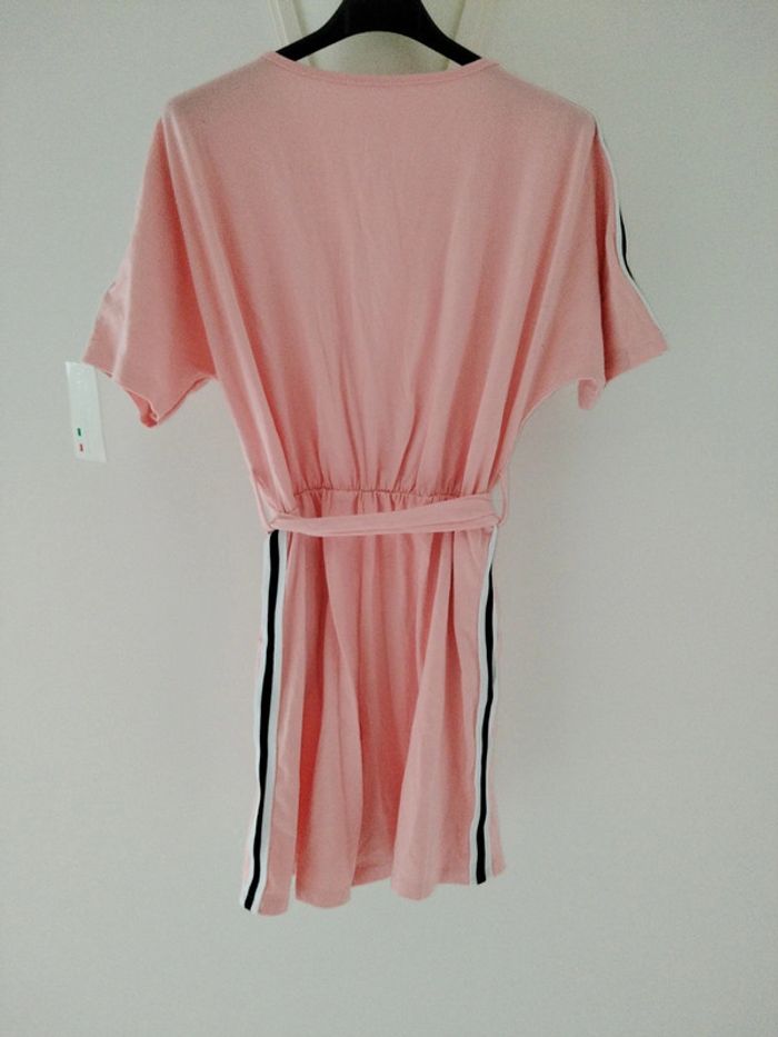 Combishort manches courtes rose à bandes noires et blanches - photo numéro 4