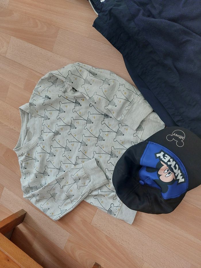 Lot de Vêtements garçon/ mixte - photo numéro 2