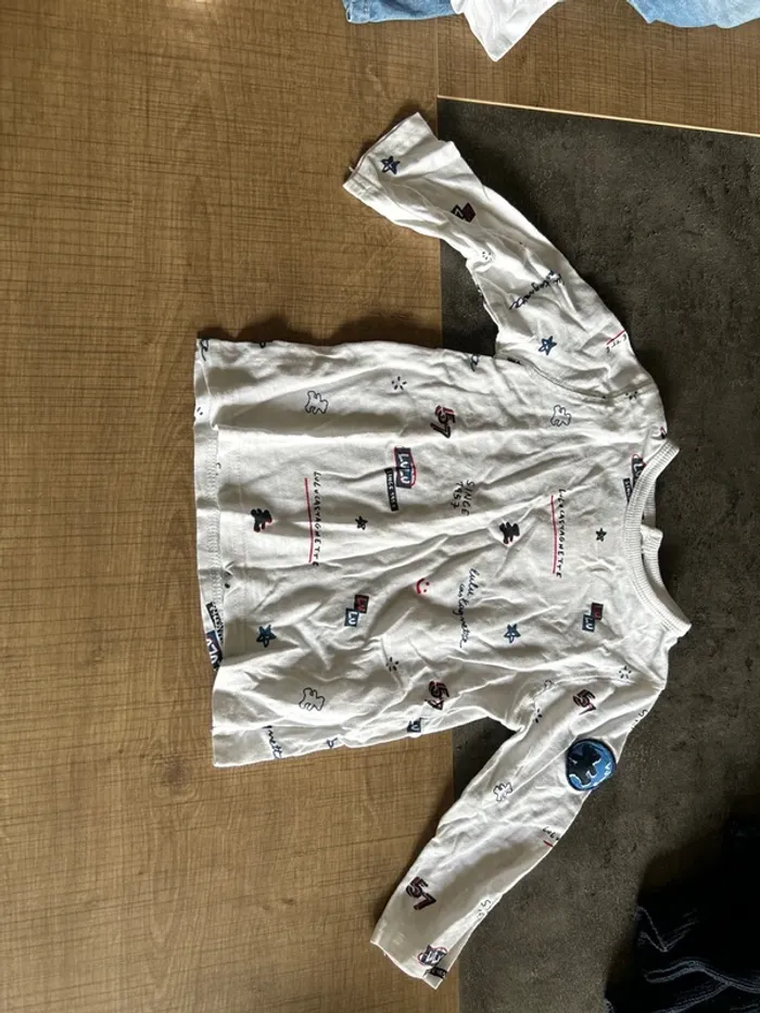 T-shirt bébé