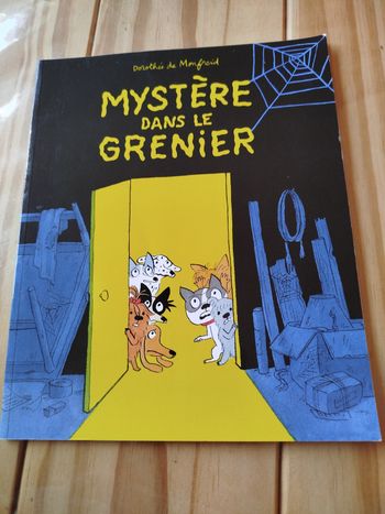 Mystère dans le grenier