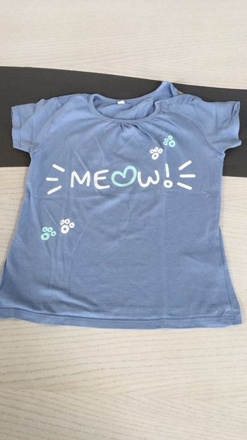 Tee shirt bleu clair 3 ans