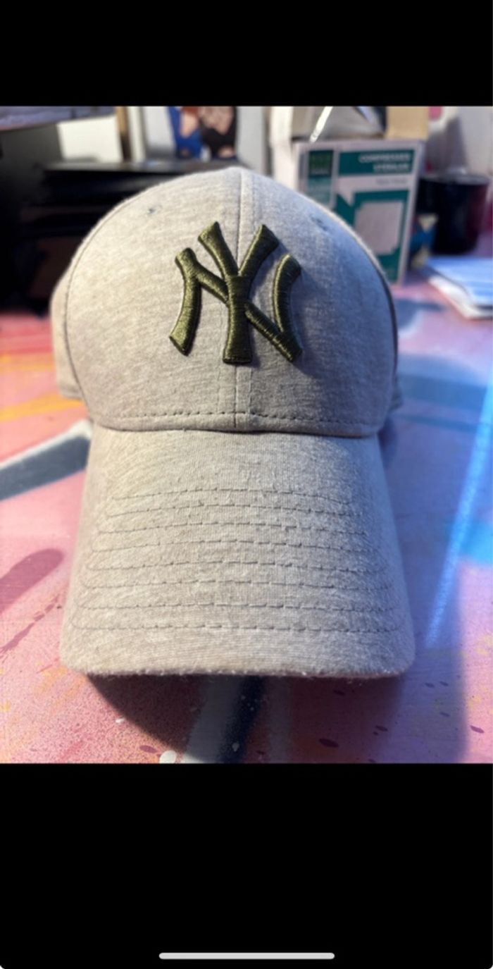 Casquette grise NY - photo numéro 3