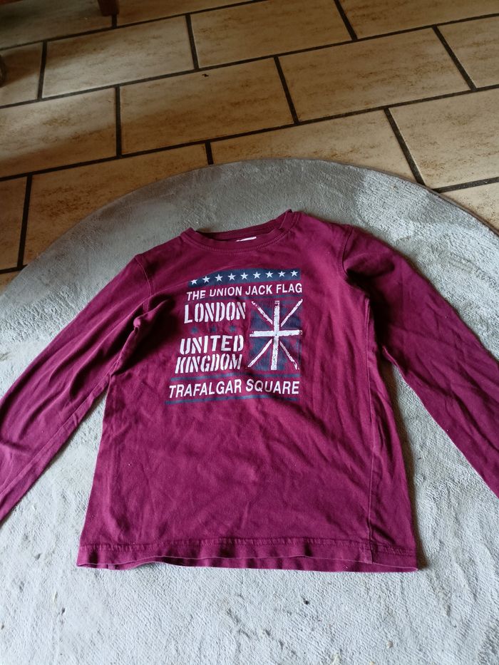 Très beau t shirt léger manches longues