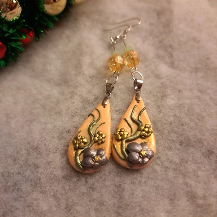 Boucles d'oreilles pendante avec pâte polymere - photo numéro 6