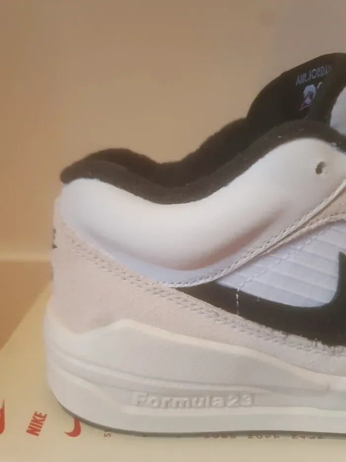 Nike Jordan Stadium 90 (36.5) - photo numéro 2