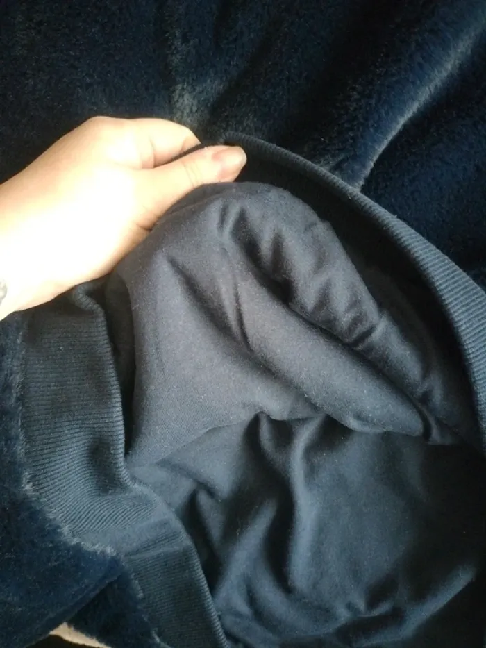 Pull très chaud bleu marine - photo numéro 5