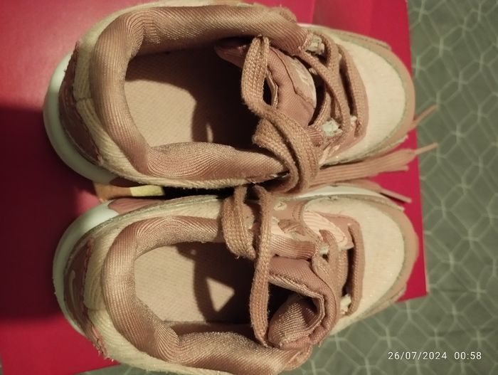 Aire max rose - photo numéro 10