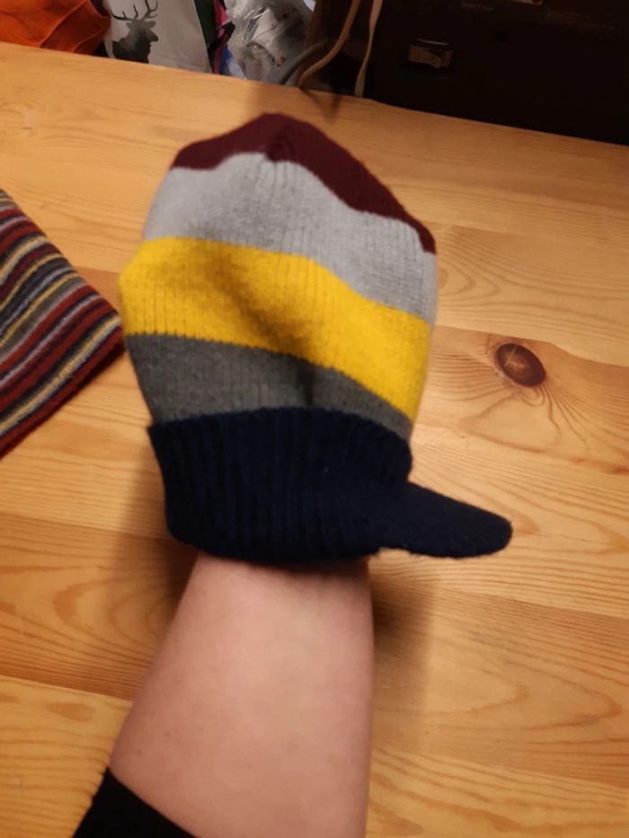 Bonnet TBE Vert baudet (+écharpe offerte) - photo numéro 3