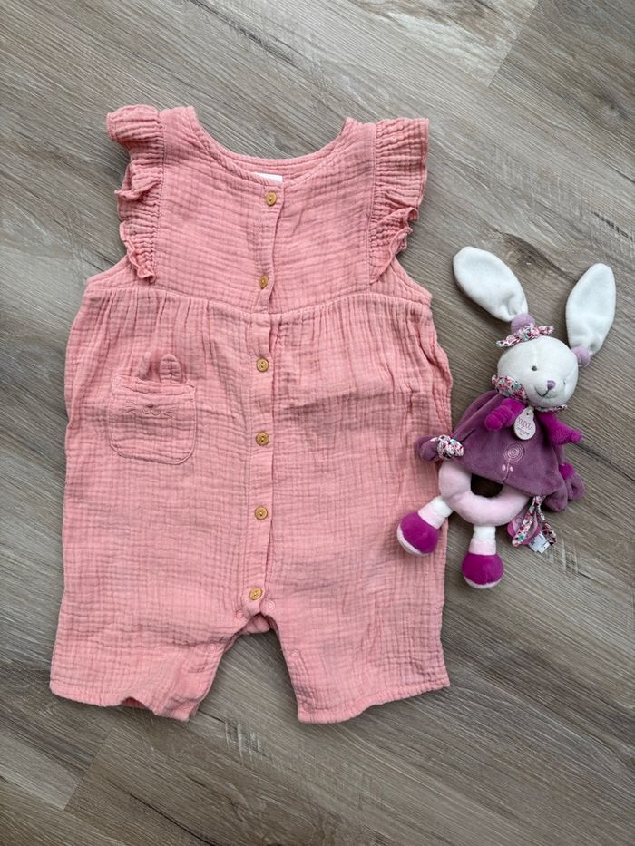 Combishort/combinaison taille 24 mois