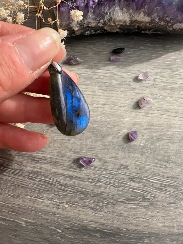 Pendentif en labradorite véritable de Madagascar – Pierre naturelle - photo numéro 6
