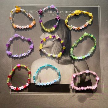 friendship bracelets | taylor swift