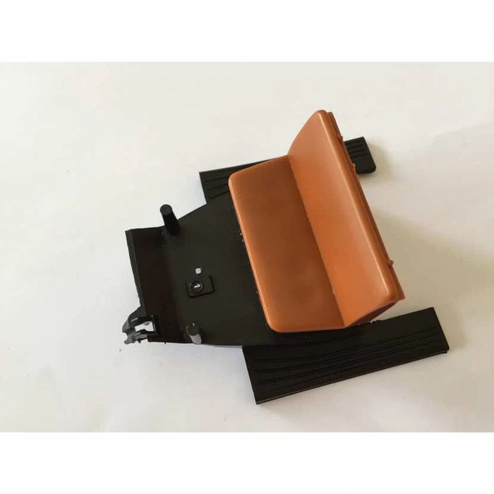 pièce détachée miniature Solido Ford V8 1936 citerne California oïl 1/19 - photo numéro 9