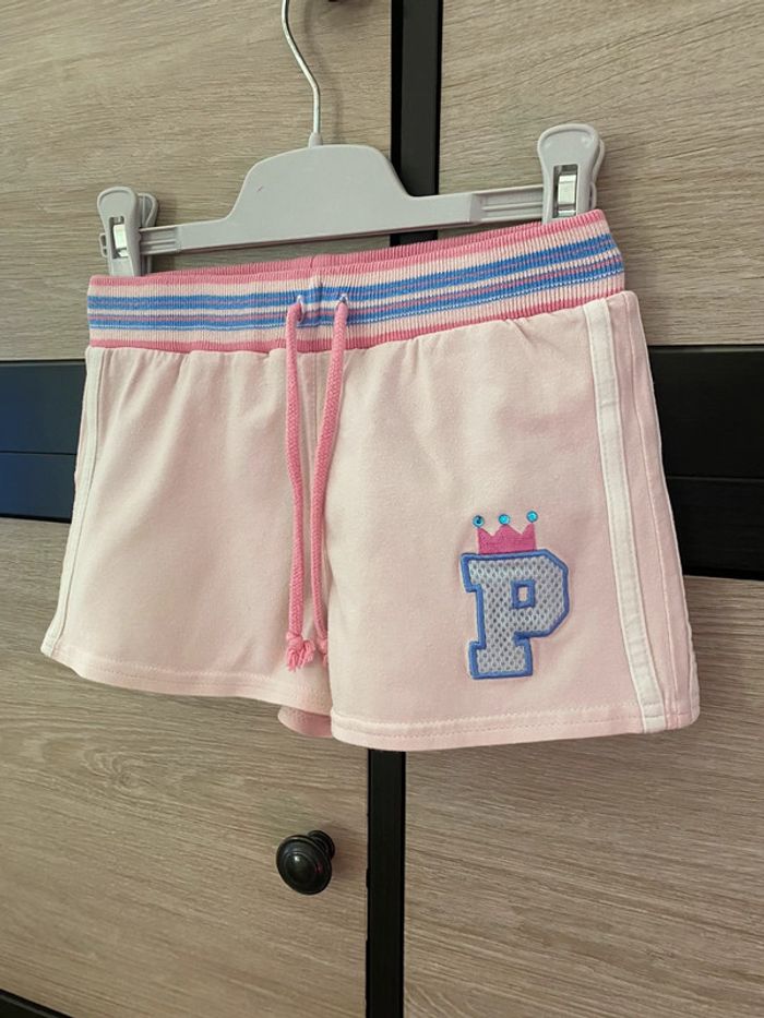 Short Disney Taille 5 ans - photo numéro 2