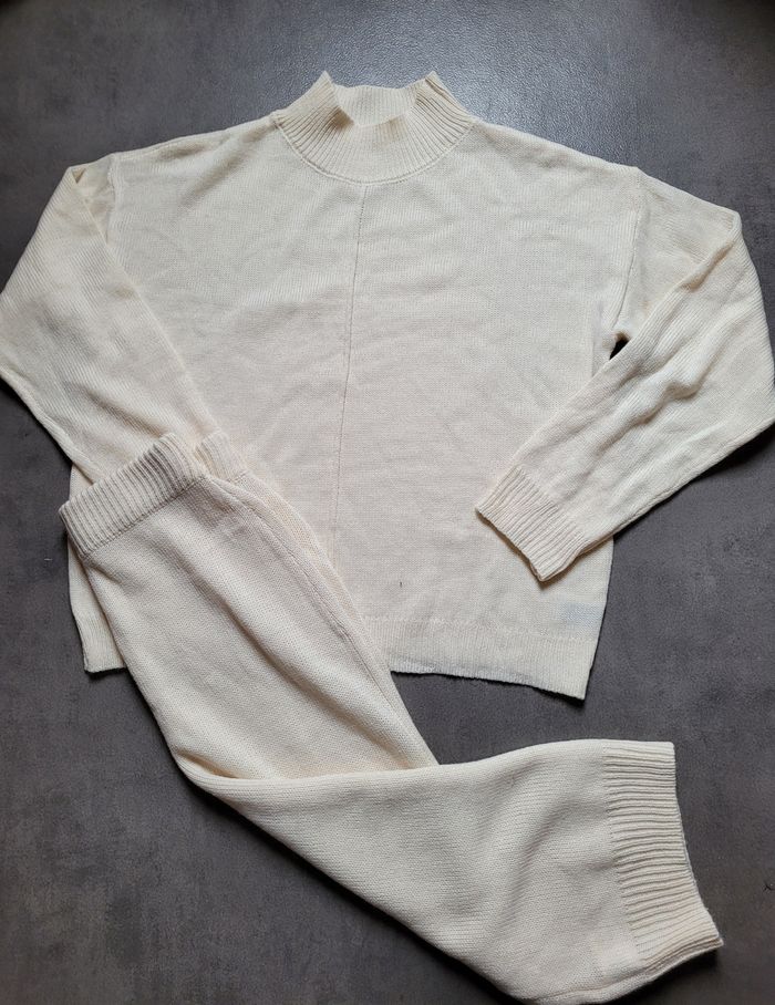 Ensemble jupe et pull neuf - photo numéro 2