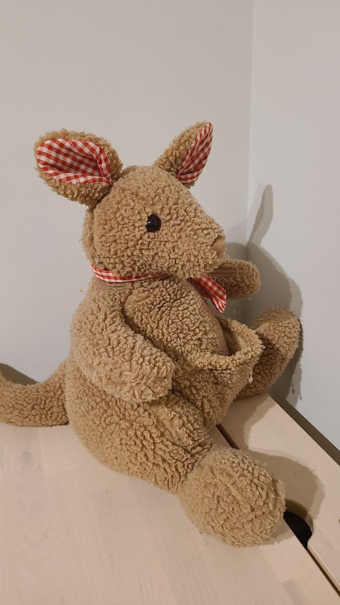 Peluche kangourou