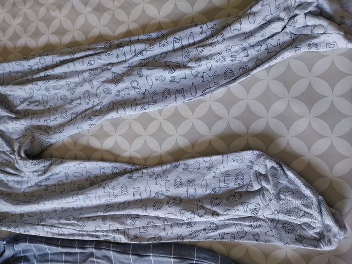 Lot 2 pyjamas Vertbaudet – 3 ans (36 mois) – dors bien / grenouillères en très bon état - photo numéro 10