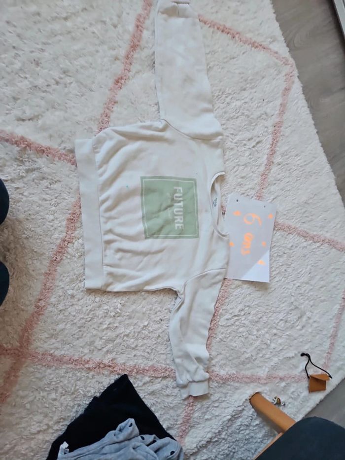 Sweat fille taille 6 ans marque kiabi blanc - photo numéro 4