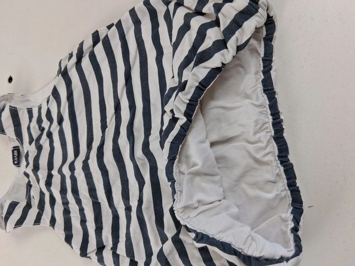 Robe d'été Kiabi taille 9 mois - photo numéro 3
