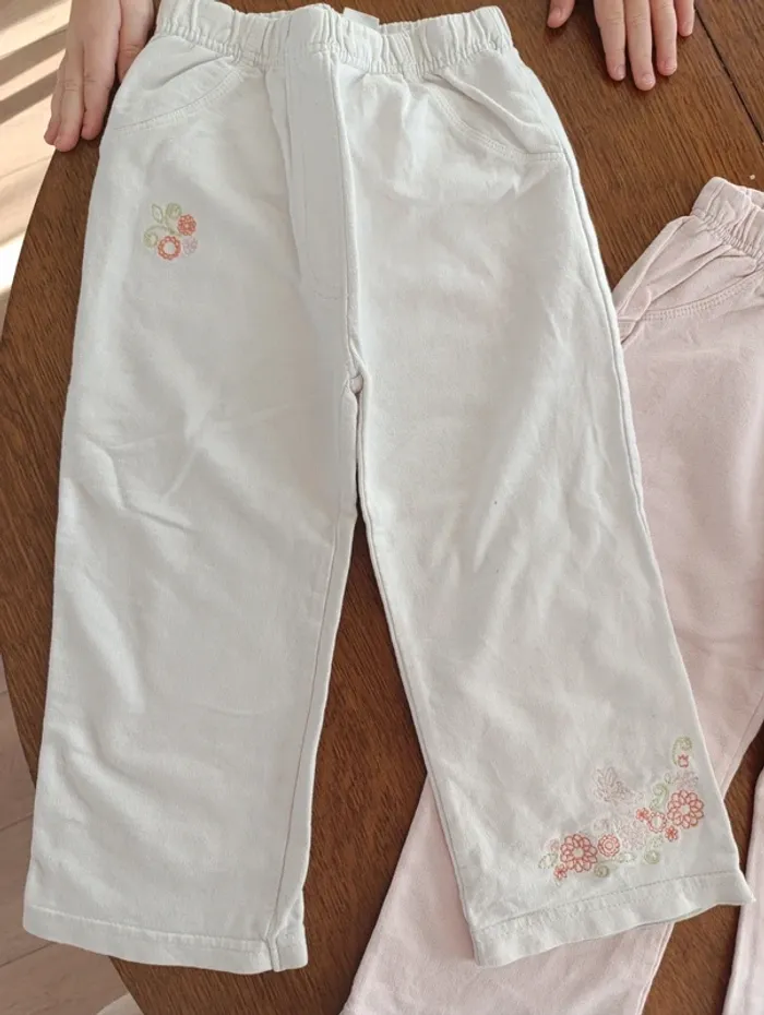 Lot pantalon jogging - photo numéro 2