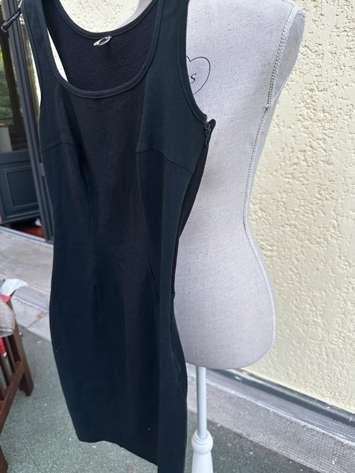 🖤 Robe noire sport chic – Capucine Puerari – Taille S - photo numéro 6