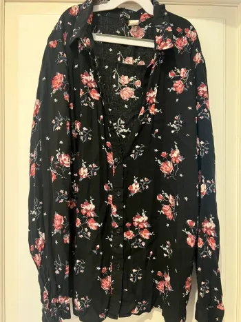 Chemise à fleurs H&M, Divided taille 42