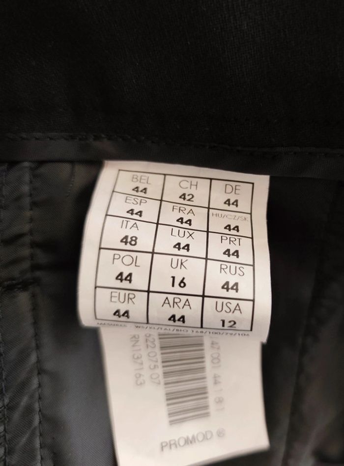 Short noir chic - Taille 44 Promod - photo numéro 7