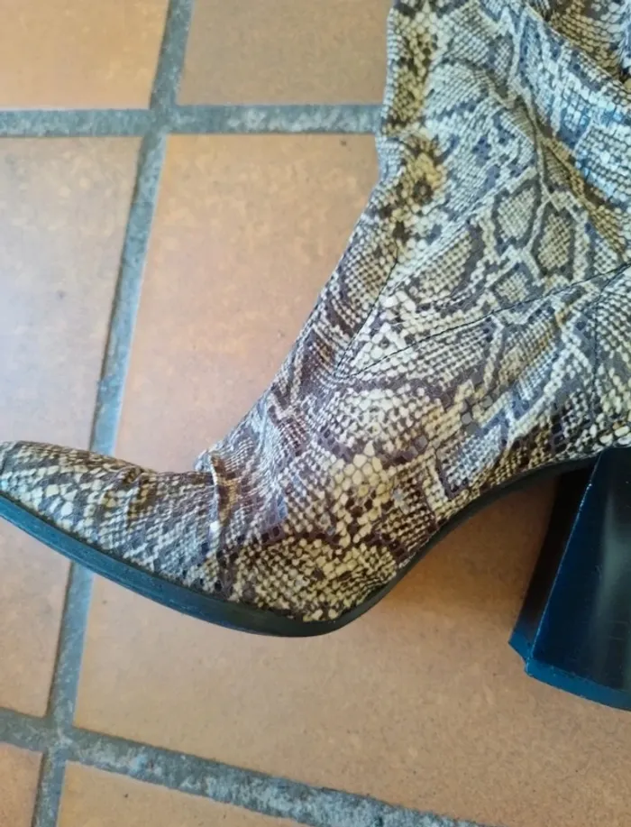 🔴Chaussures taille 36 - photo numéro 4