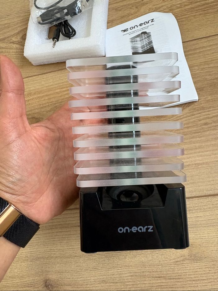 Enceinte avec jeu de lumière - photo numéro 4