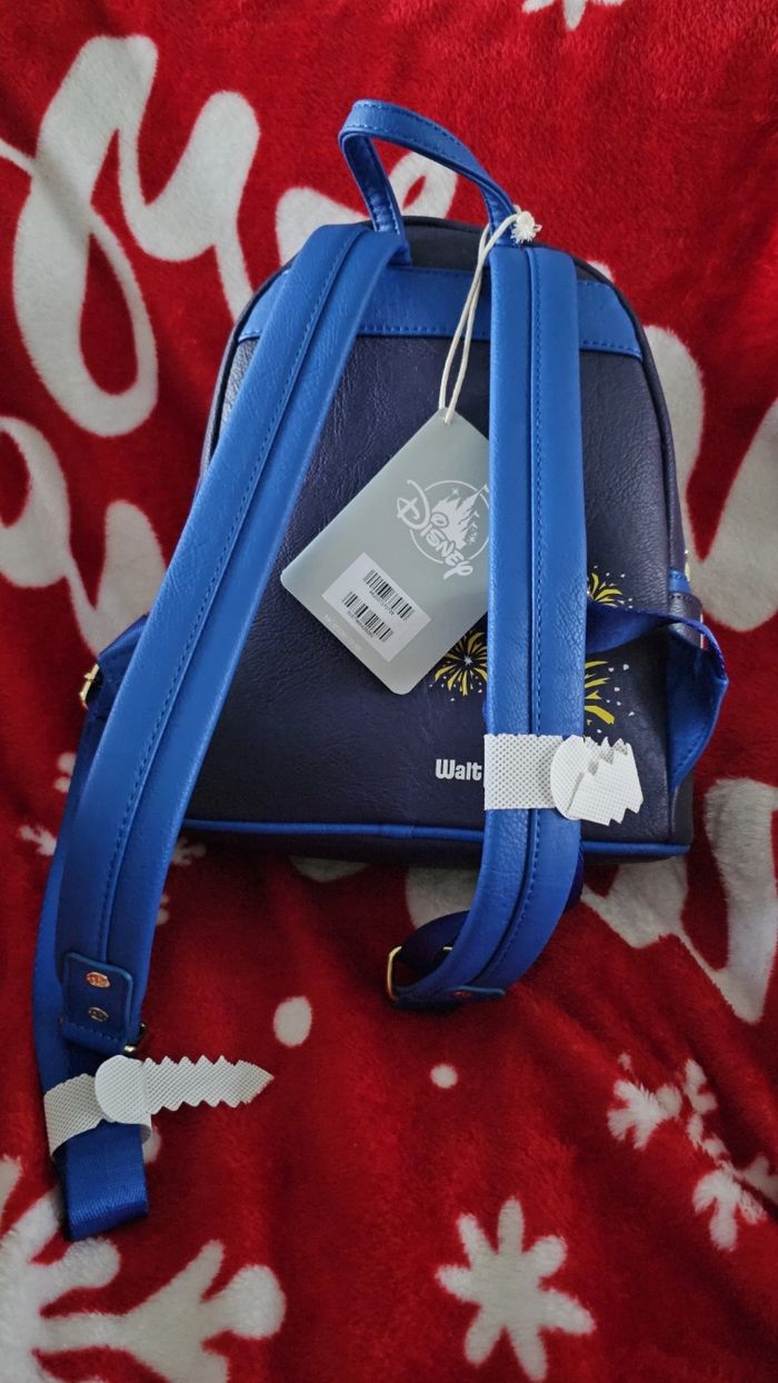 Loungefly Disney – Mickey at Cinderella Castle – Neuf sous blister - photo numéro 4