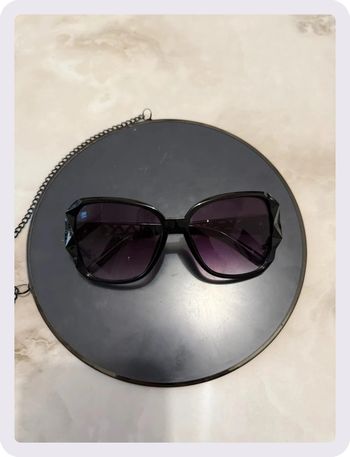 Lunette de soleil noire/rose