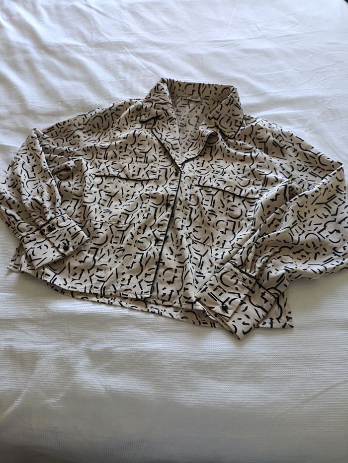 Chemise satinée - photo numéro 1