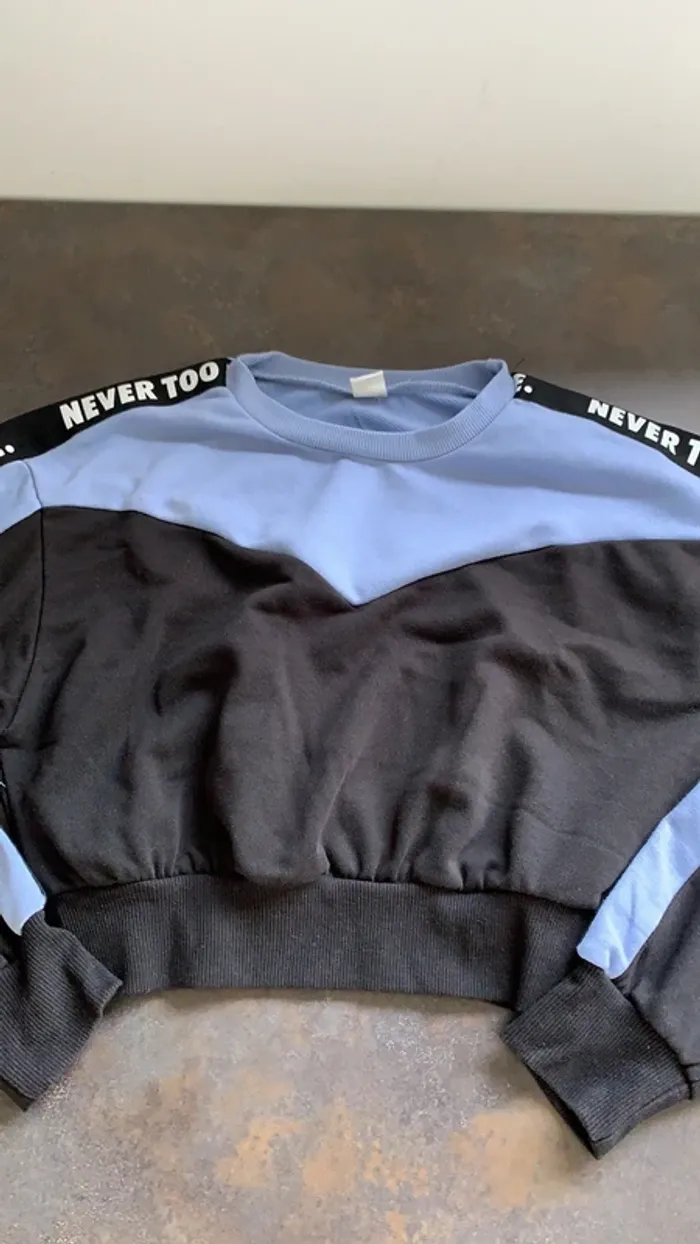 Sweat crop top + legging Shein