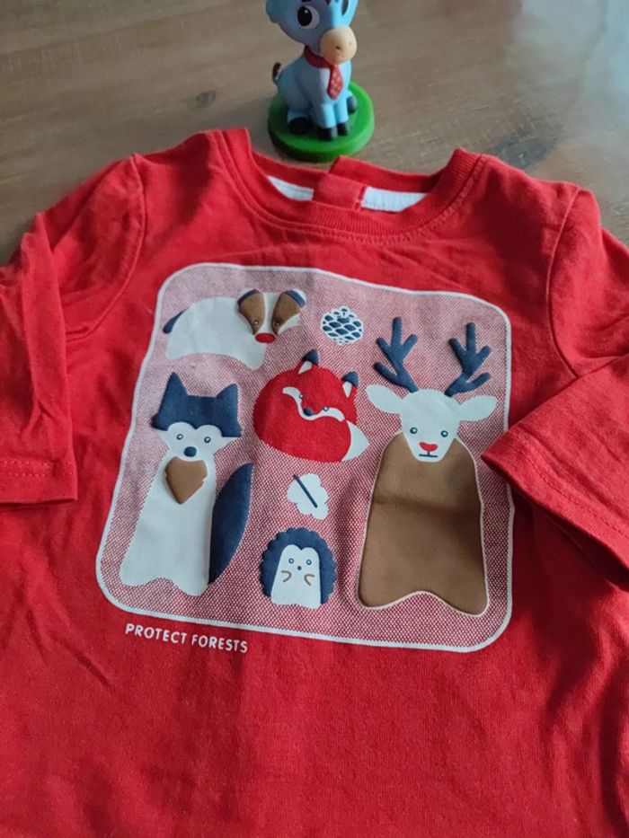 Tee-shirt manches longues rouges - photo numéro 2