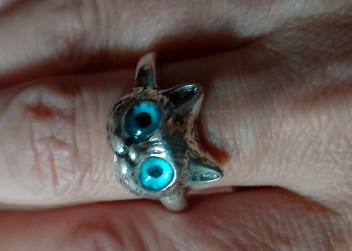 Jolie bague chat en argent