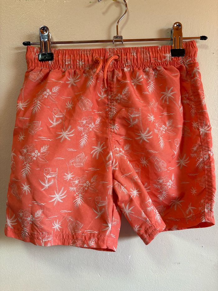 Short de bain garçon taille 122/128