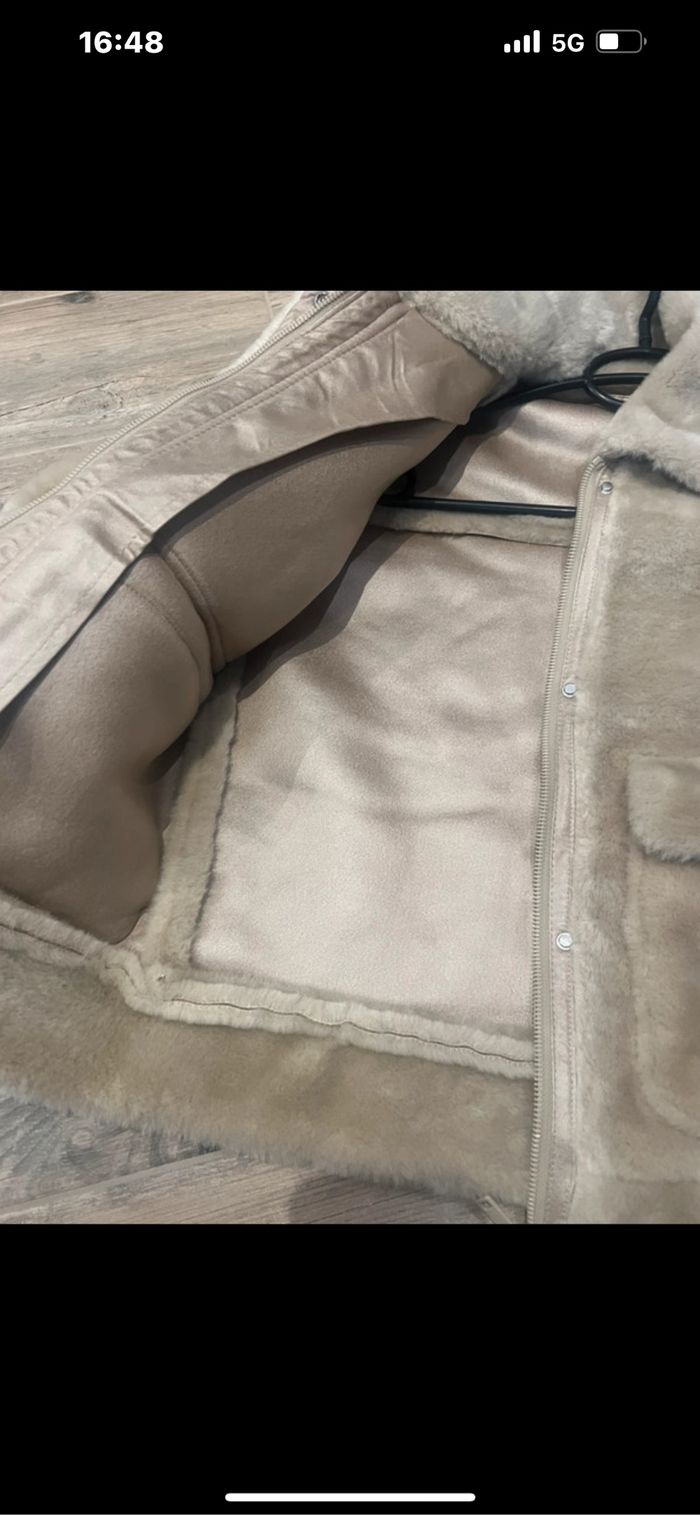 Veste en fausse fourrure beige - photo numéro 3