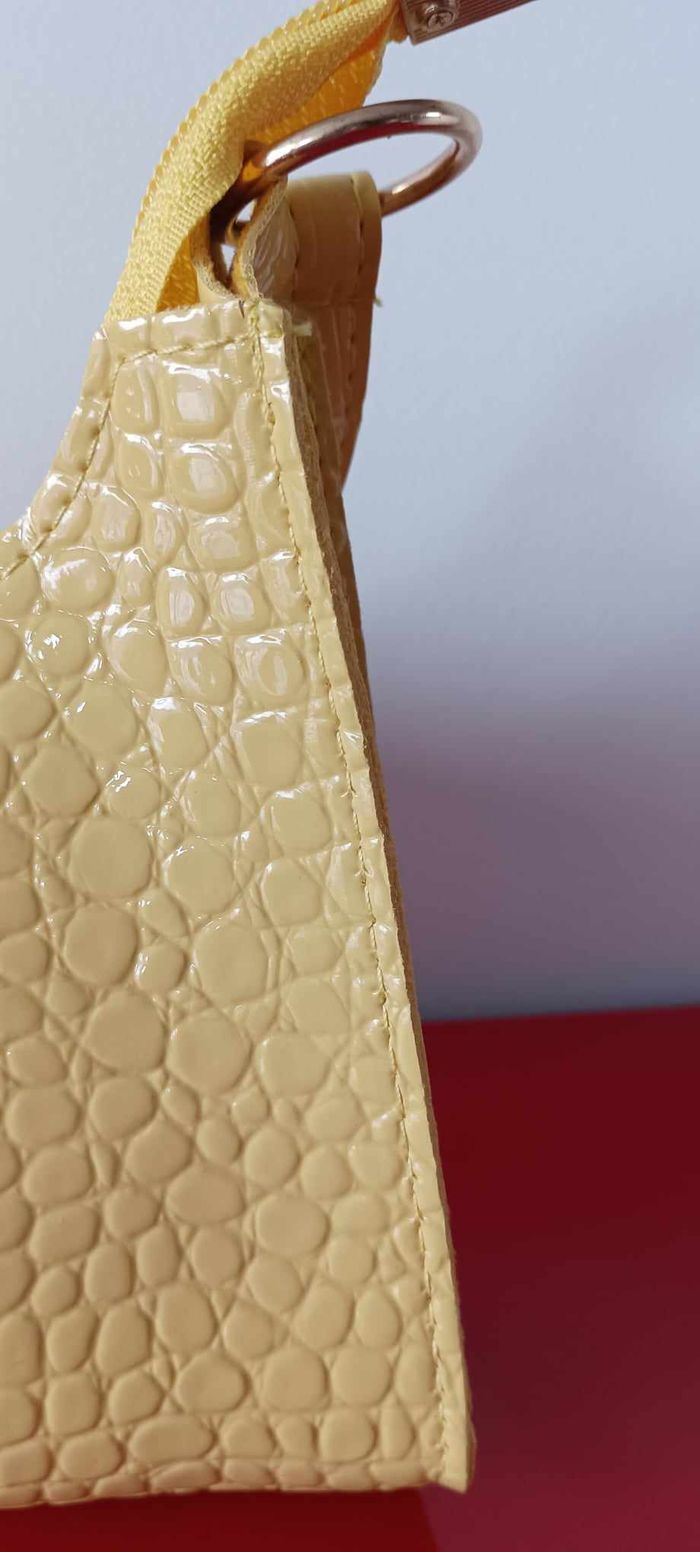 Petit sac à main jaune - photo numéro 10