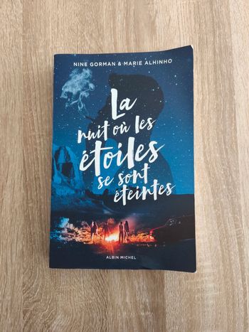 Livre "la nuit ou les étoiles se sont éteintes"
