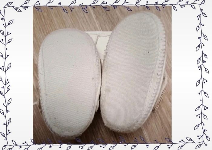 Chaussures ouvertes, taille 16 - photo numéro 4