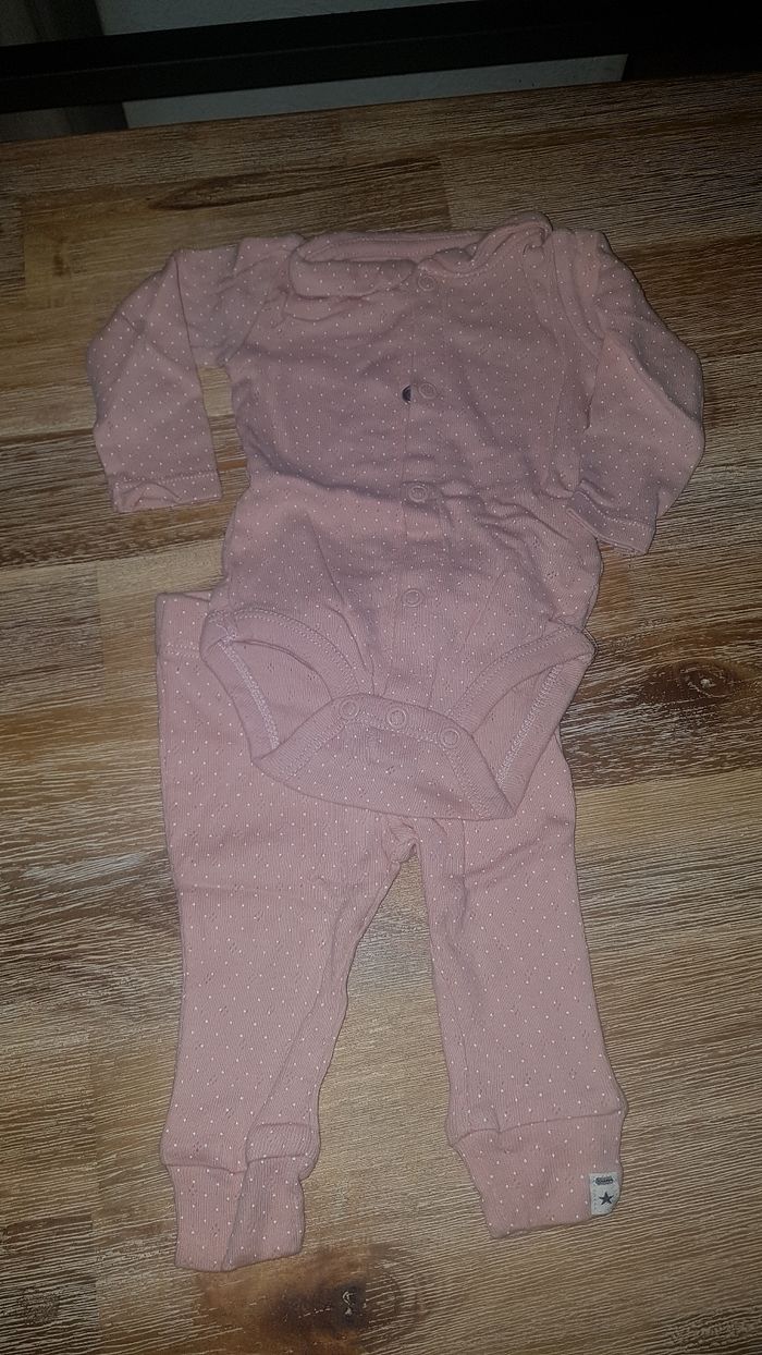Ensemble bébé fille - photo numéro 1