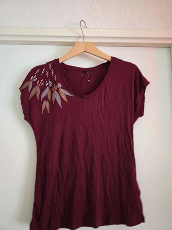 Tee-shirt taille S neuf