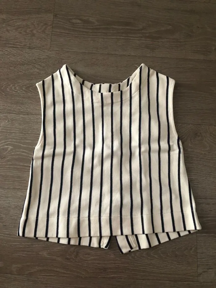 Débardeur zara taille 10 ans excellent état