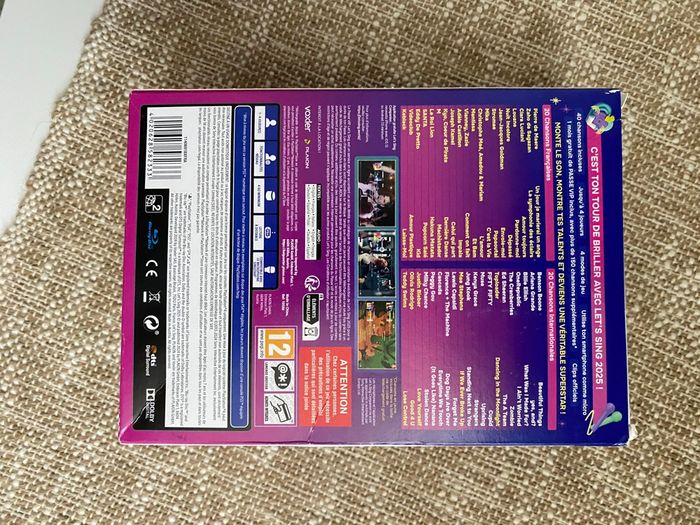 Let’s sing 2025 + 2 micros (PS4) - photo numéro 3