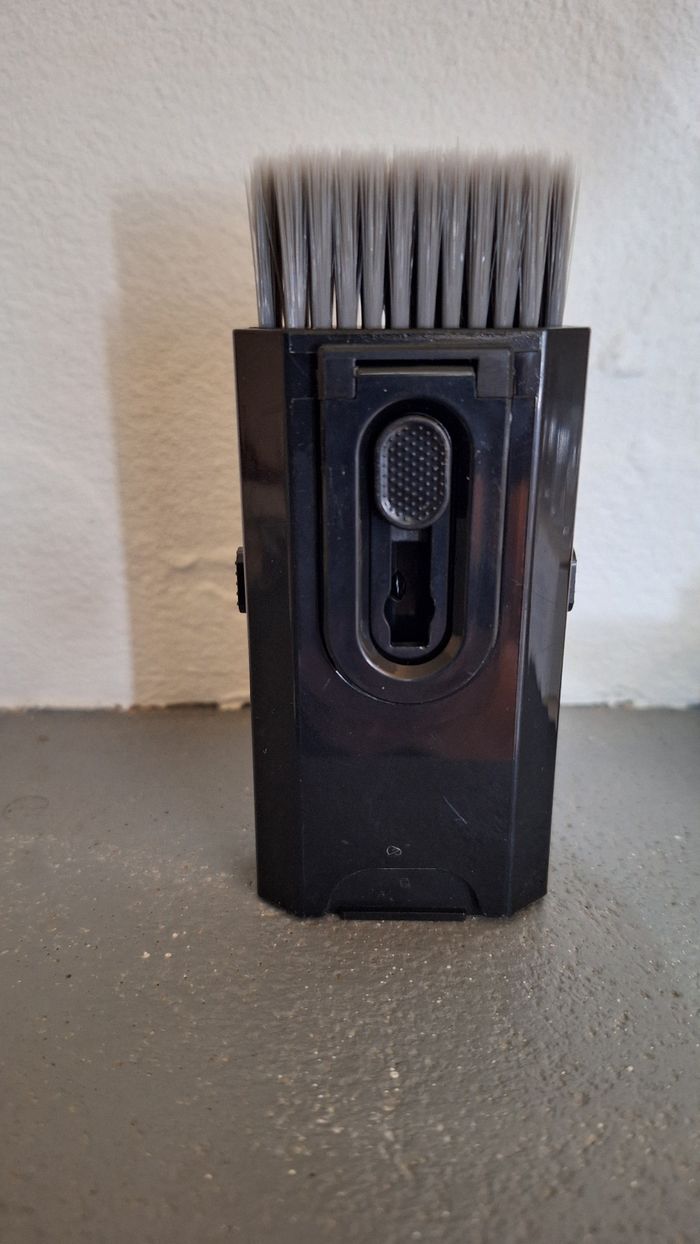 Kit de nettoyage 8 en 1 pour ecran, clavier etc - photo numéro 3