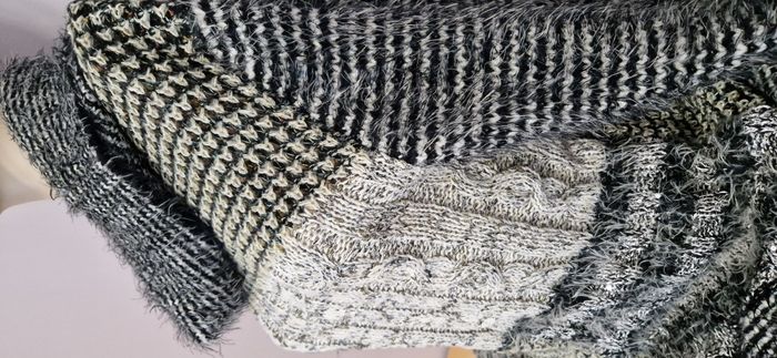 Pull Desigual - Taille XL - Excellent état, comme neuf - photo numéro 2