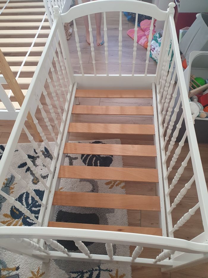 Lit à barreau - photo numéro 2