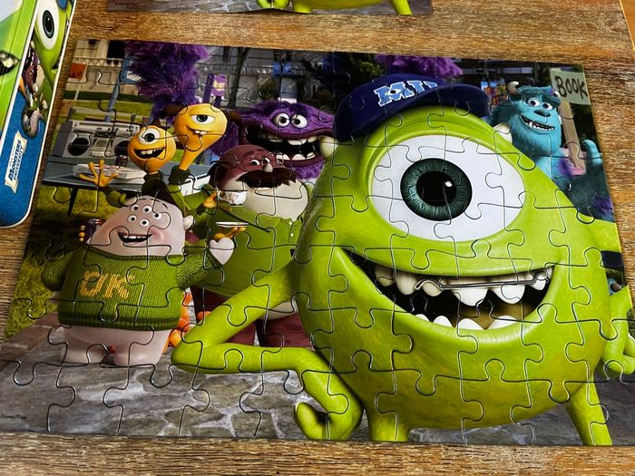 Puzzle monstres academy - photo numéro 2