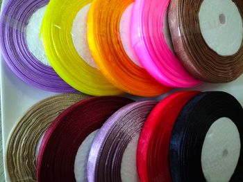 Lot de 12 rubans organza 10 mm ref 455