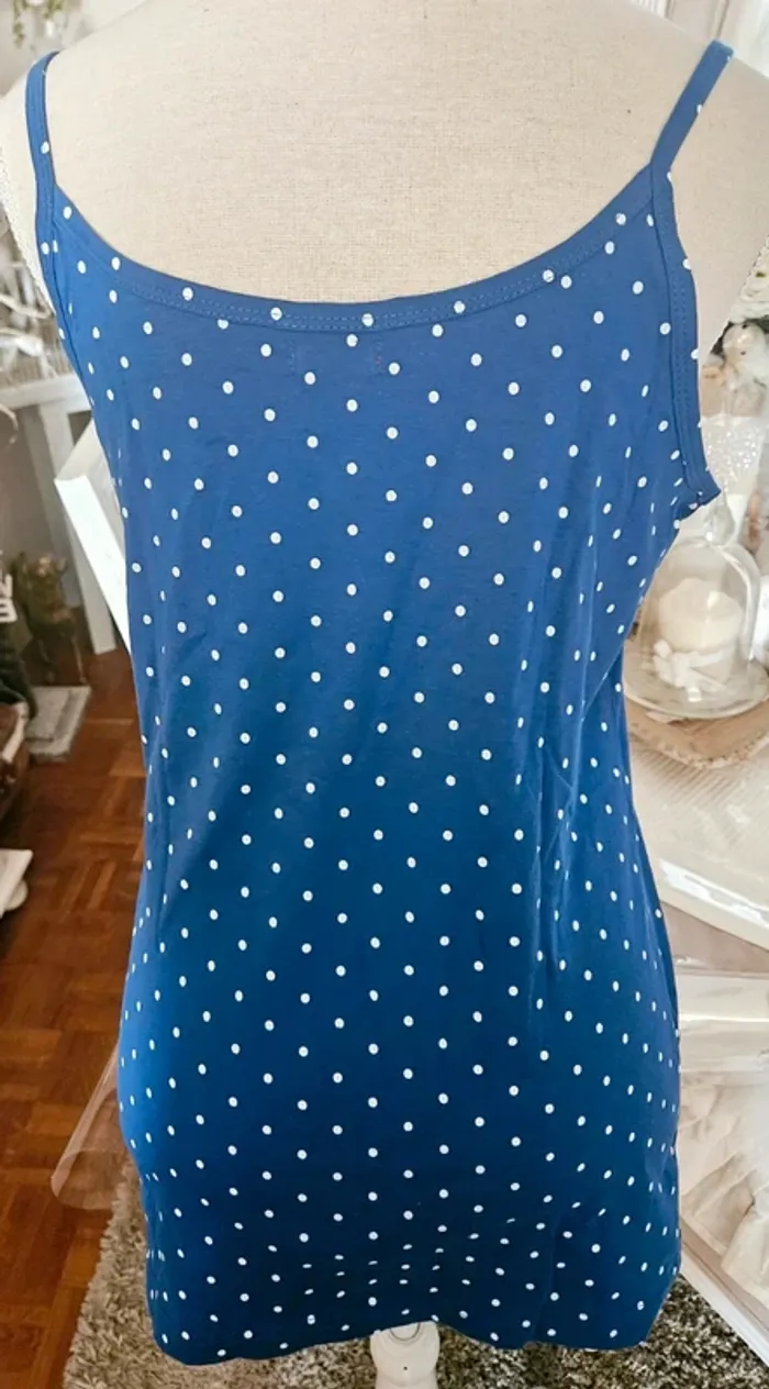 Top bleu pois blanc Tissaia Taille 46/48 (42/44) Neuf - photo numéro 3