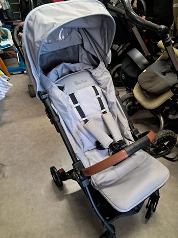 Poussette compacte sylver cross jet passage cabine trolley valeur 289e